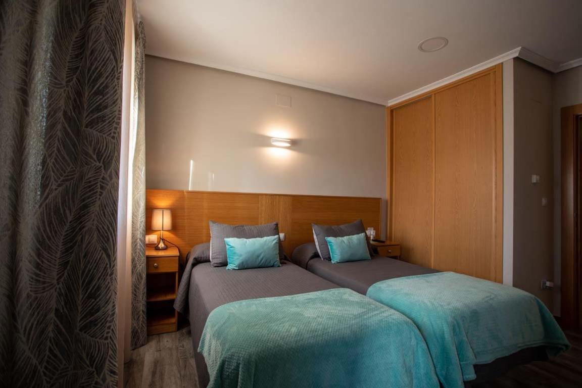 Pension Casa Antonio Pantón Екстериор снимка